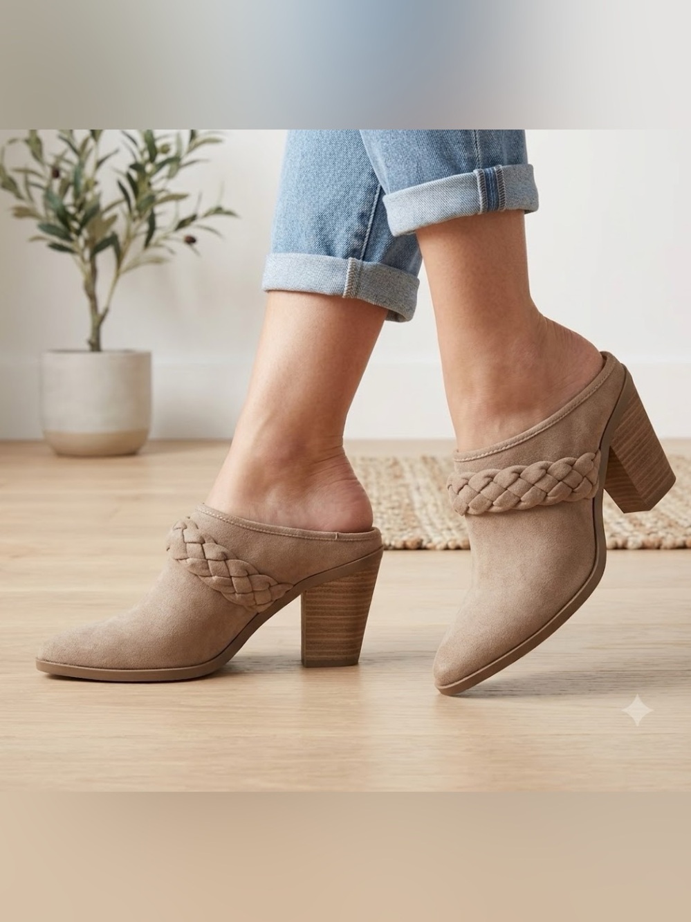 NWT Size 7 Universal Thread Taupe Avis Memory Foam Slip on Booties, tan brown